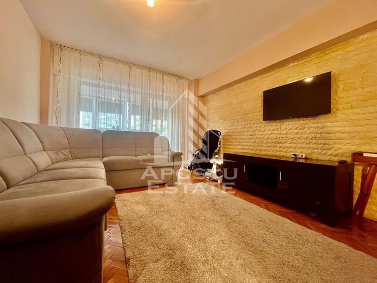 Apartament 3 camere, zona Vlaicu