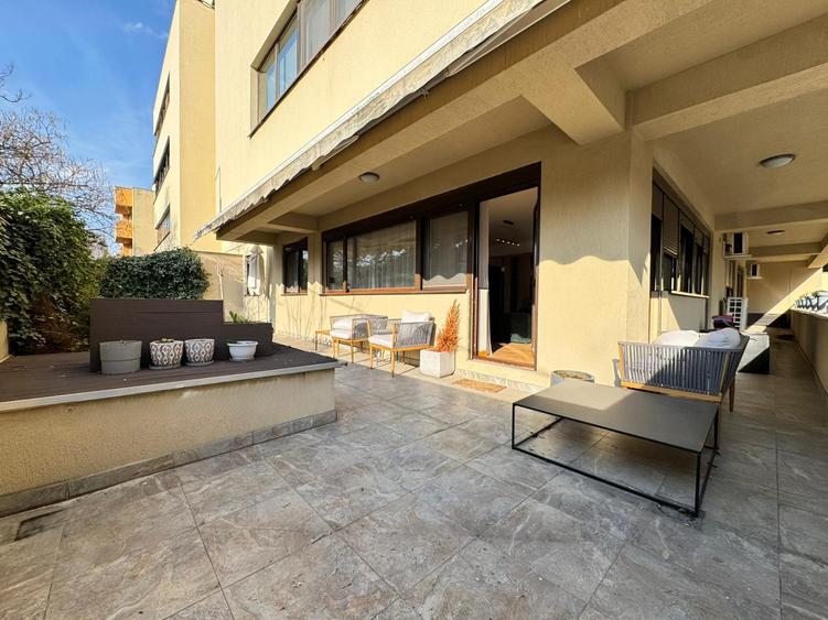Inchiriere apartament 160 mp- 3 camere cu gradina zona Nordului Sat Francez