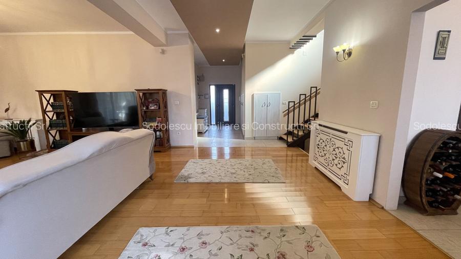 Casa eleganta si luminoasa, situata in zona de case - Mehala - 5
