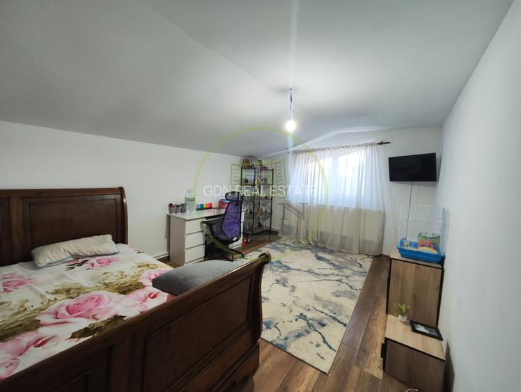 Casa 5 camere, teren 432 mp, Malu Mare, zona cartier Veterani - 3