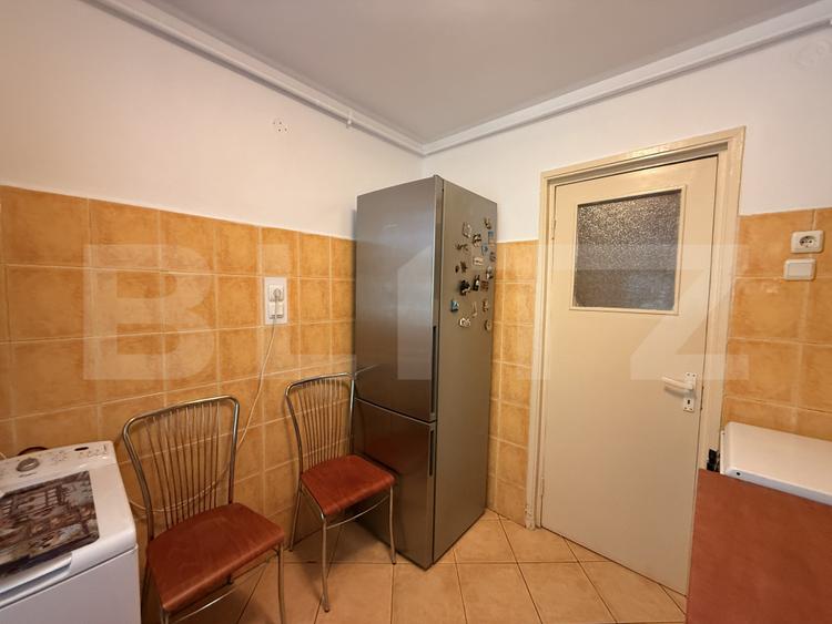 Apartament 2 camere decomandat, et. 1, CT, 51 mp, zona Gării