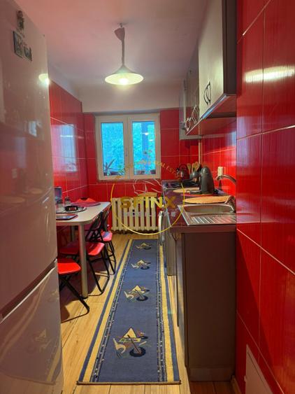 2 camere | 3 minute de metrou DRISTOR