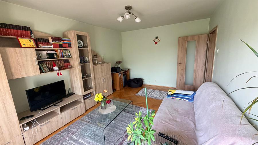 Apartament 3 camere 2 bai in Sibiu cartier Strand