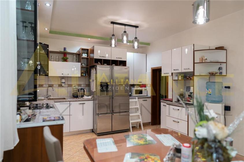 Vila 7 camere + Piscina - Soseaua Oltenitei
