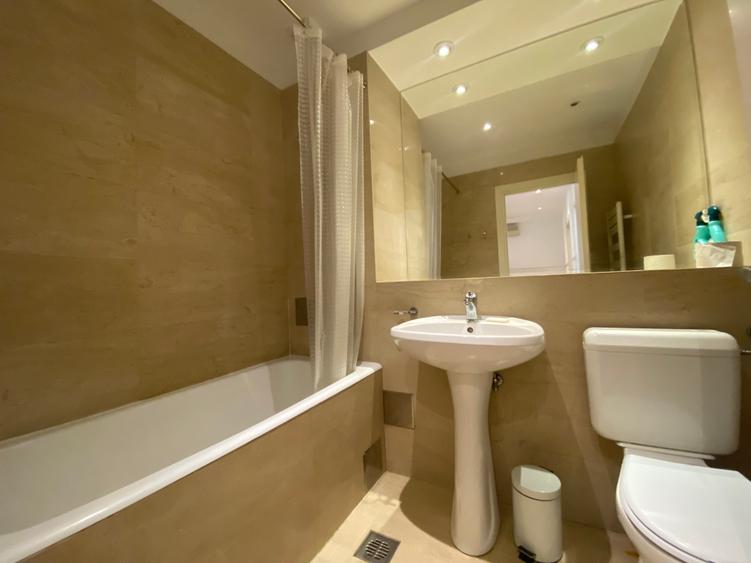 Duplex apartment for rent in Herastrau