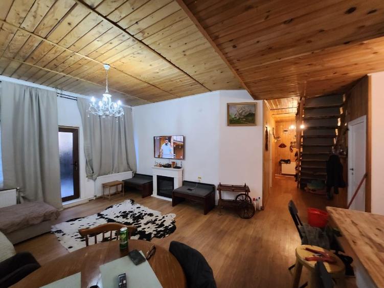 Casă de vacanță spațioasă | 6 dormitoare | Satul Nufărul – Reci