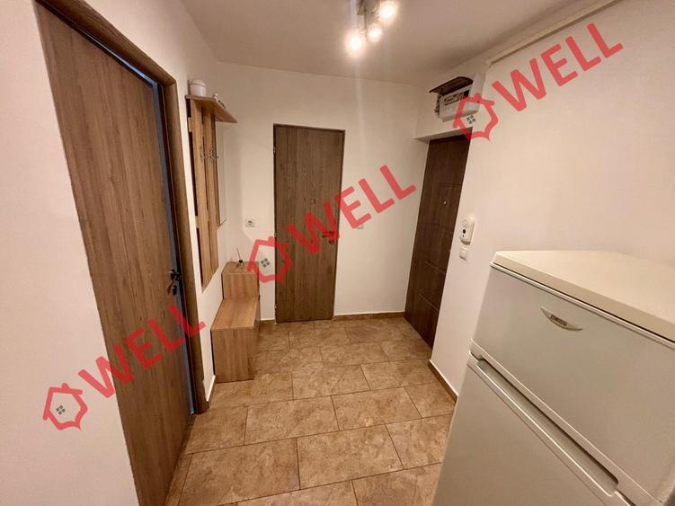 Apartament complet renovat cu 2 camere de vânzare în Sfântu Gheorghe