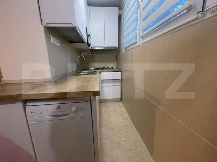 Apartament cu 3 camere, spatios, cartier Brader