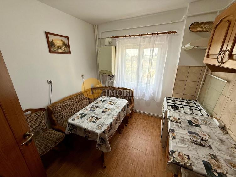 3 camere decomandat -  71 mp - Zona Mircea cel Batran