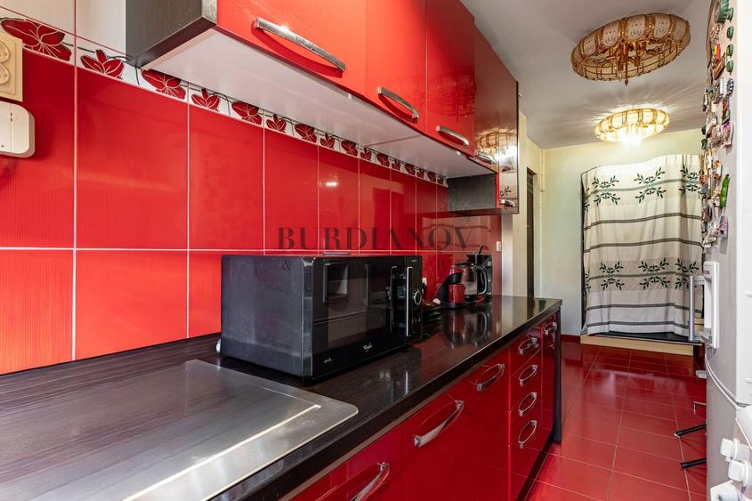 Apartament cu 4 camere - Calea Călărașilor - Metrou Piața Muncii