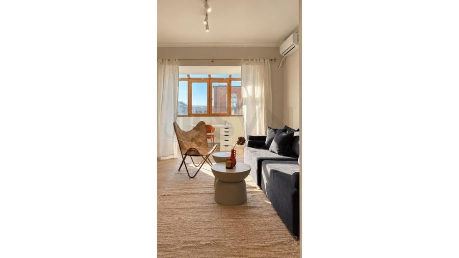 REA1029837 Apartament 2 camere , Piața Rosetti etaj 5/6, 67 mp