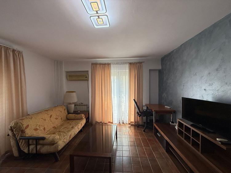 Garsonieră Decomandată 38 mp | Unirii – Centrul Vechi
