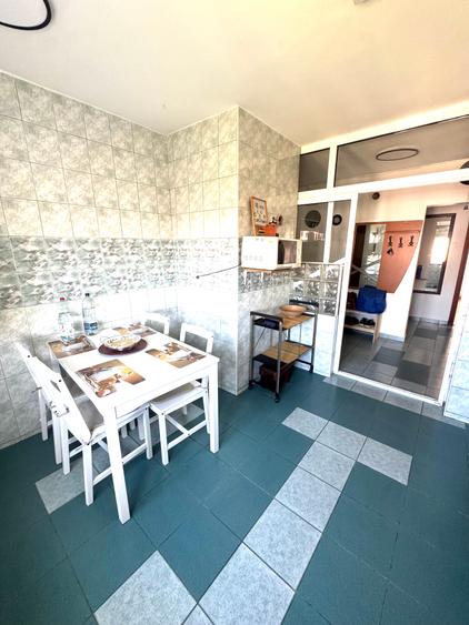 Inchiriere 3 camere Sebastian cu centrala proprie