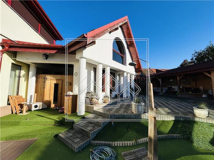 Casa individuala, 106 mp utili + teren de 400 mp, Cisnadie