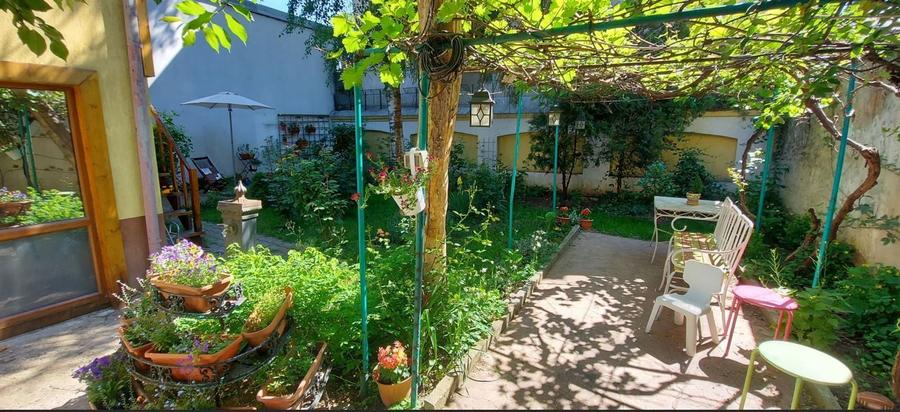 De vanzare apartament 4 camere Lascar Catargiu-Povernei, intrare exclusiva!
