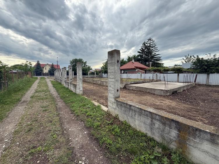 VÂND Teren Intravilan + extravilan Bacău