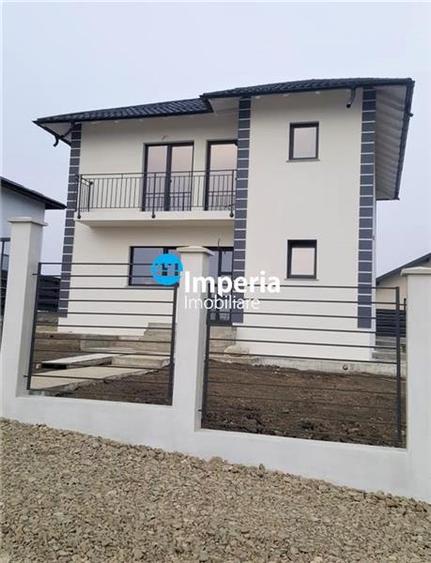 Vila P+E 120 mp, beci, 400 teren, 5 drumuri, Valea Adanca