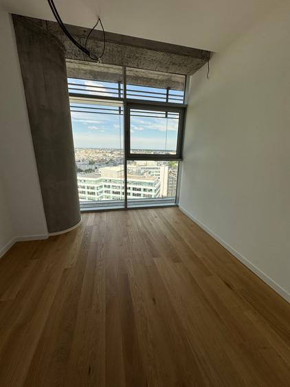 | Up-Site | 172 mp | View Panoramic |