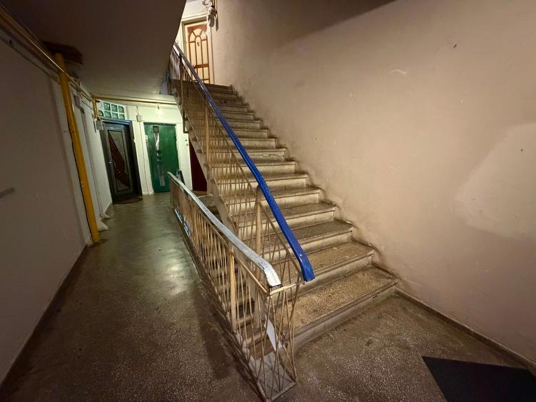 1 Decembrie 1918 3 Camere Decomandat Renovat Bloc 1977 Reabilitat 5 Min Metrou