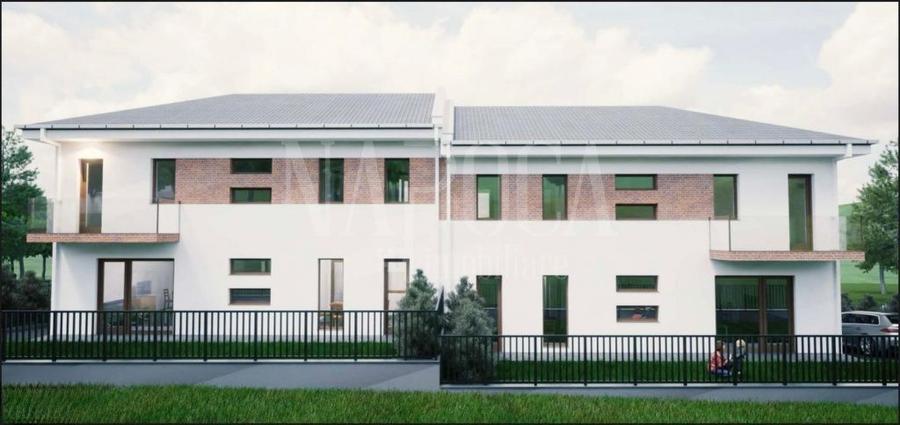 Casa 4 camere de vanzare in Floresti