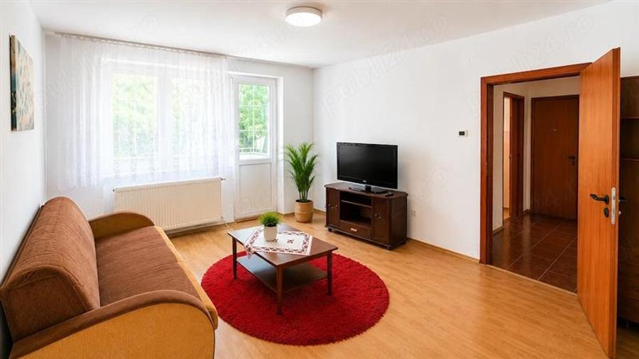 Ap. 3 camere, zona Centru
