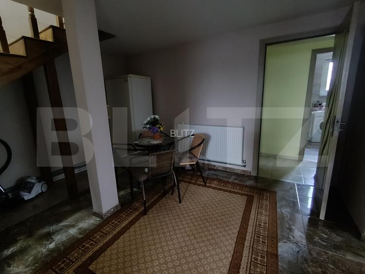 Casa cu 3 camere,baie, bucatarie, teren 500 mp - 2