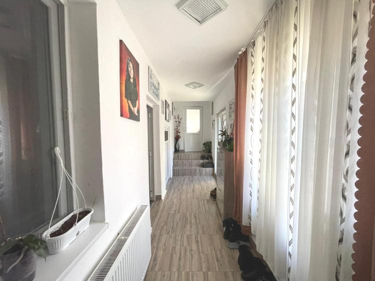 Casă de vânzare | 4 camere | Teren 754 mp | Grădină și anexe | Comuna Ciugud
