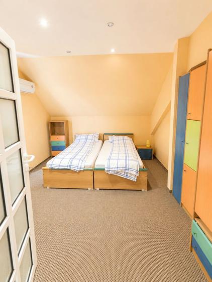 Vila Sanmartin -Zona Beverly Hills -8030mp teren