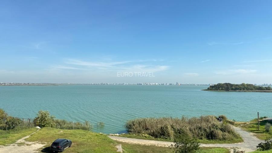 Casa P+2+M, vedere deosebita catre lac, Ovidiu Sud, 1900 euro - 23