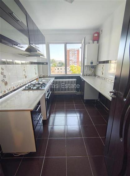Apartament 2 camere Podu Ros - zona Odeon - 2