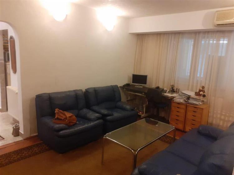 2 camere 48 mp Confort 1 parter cu balcon zona Bella Italia