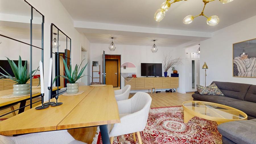Apartament cu aer sofisticat / Uno Brasov 2 camere / Prima Inchiriere