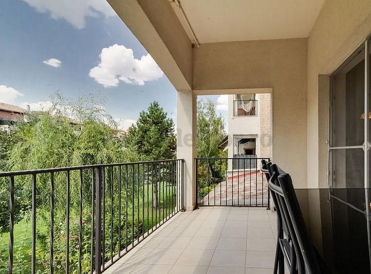 Apartament cu 3 camere, Școala Americană