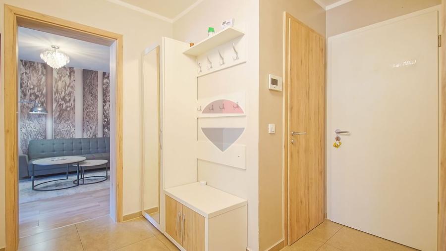 Coresi Avantgarden 2 camere Mobilat complet Potențial investiție