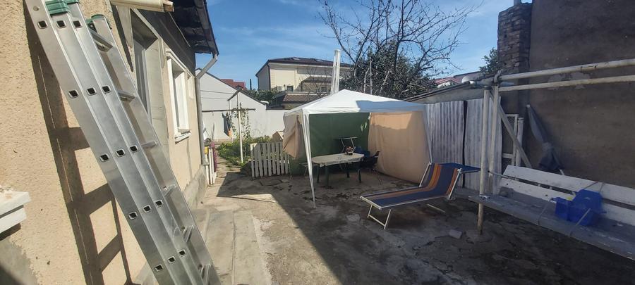 Coiciu- casa locuibila cu teren 325mp, centrala pe gaze