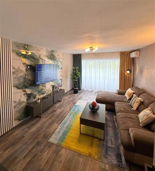 BD UNIRII -BRD, apartament 2 camere et 2 utilat & mobilat lux. Comision zero!