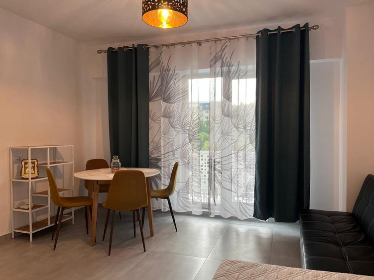 Apartament 1 camera, decomandat, LOC PARCARE INCLUS,zona Pacurari-spate Kaufland
