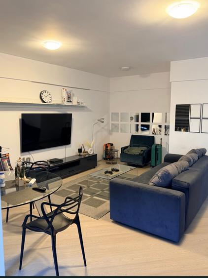 Apartament cu 3 camere și 2 băi în Tineretului Văcărești