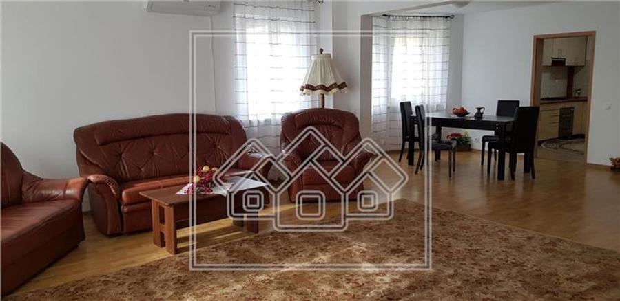 Casa de inchiriat in Sibiu - 160 mp utili, 4 camere - Zona Moldoveanu