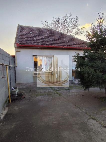 Casă individuala 80 mp | Teren 396 mp | 2 fronturi stradale