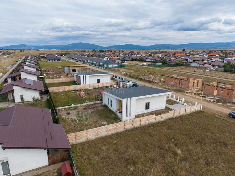 Casa Pe Un Singur Nivel | Monteville Harman