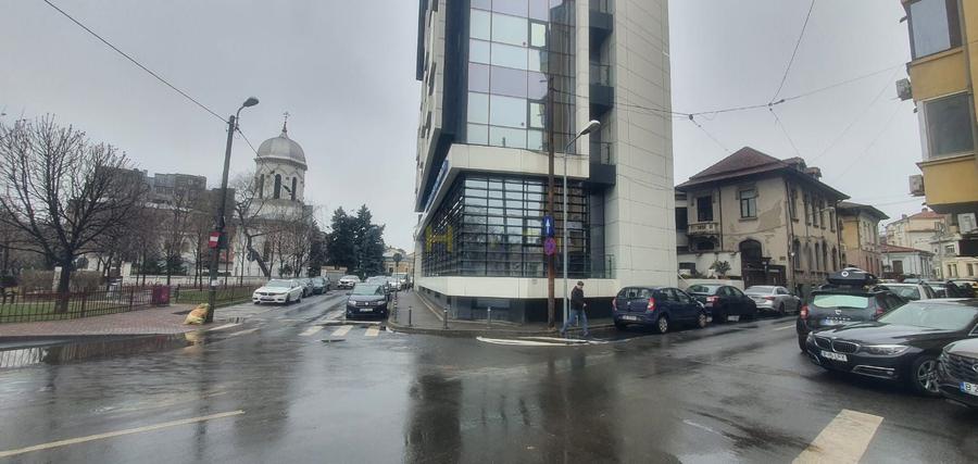 Apartament 3 camere Bld Corneliu Coposu