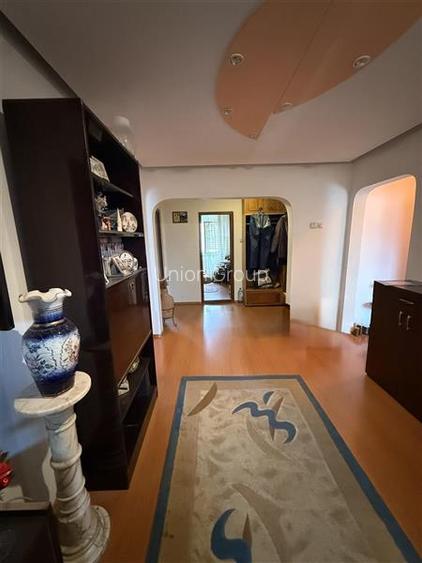 Apartament 4 Camere Decomandat Zona Inel II