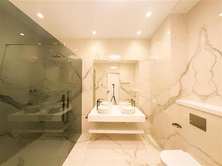 Apartament cu 3 camere de inchiriat One Rahmaninov