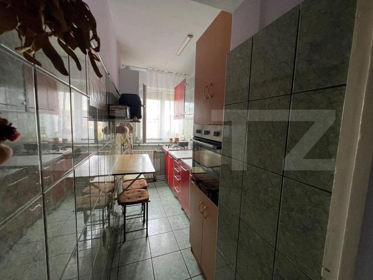 Apartament 2 camere, etaj 4, zona 14 Mai