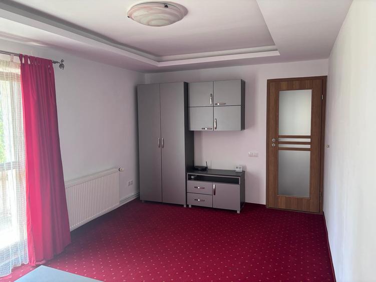 Ap 2 camere decomandat et 2 str ludos valea aurie