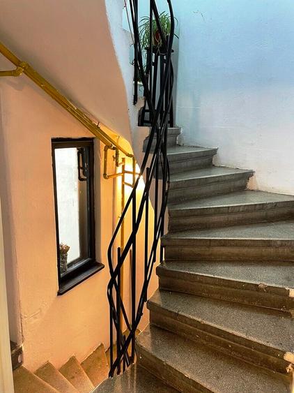 PIATA UNIRII 3 camere 4/S+P+4+M renovat LIBER