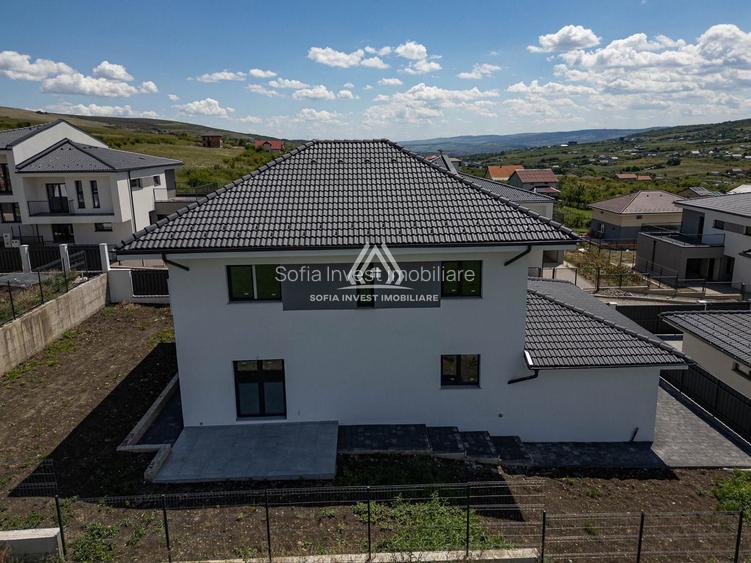 🏡 Casă individuala Semifinisată în Chinteni Liniște Spațiu Priveliste - 3