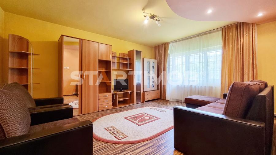 Garsoniera mobilata str Carpatilor zona Judetean