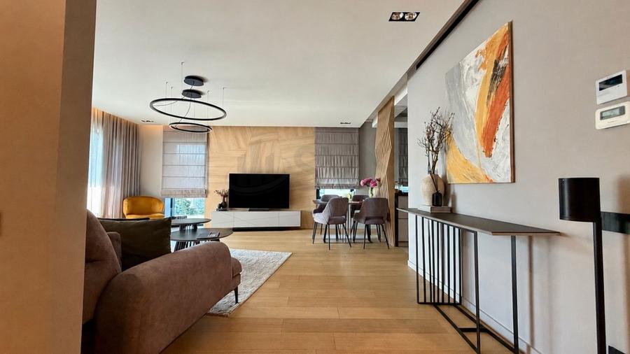 REA1029134 Apartament 4 camere I Erou Iancu Nicolae I 2 locuri de parcare I Boxa